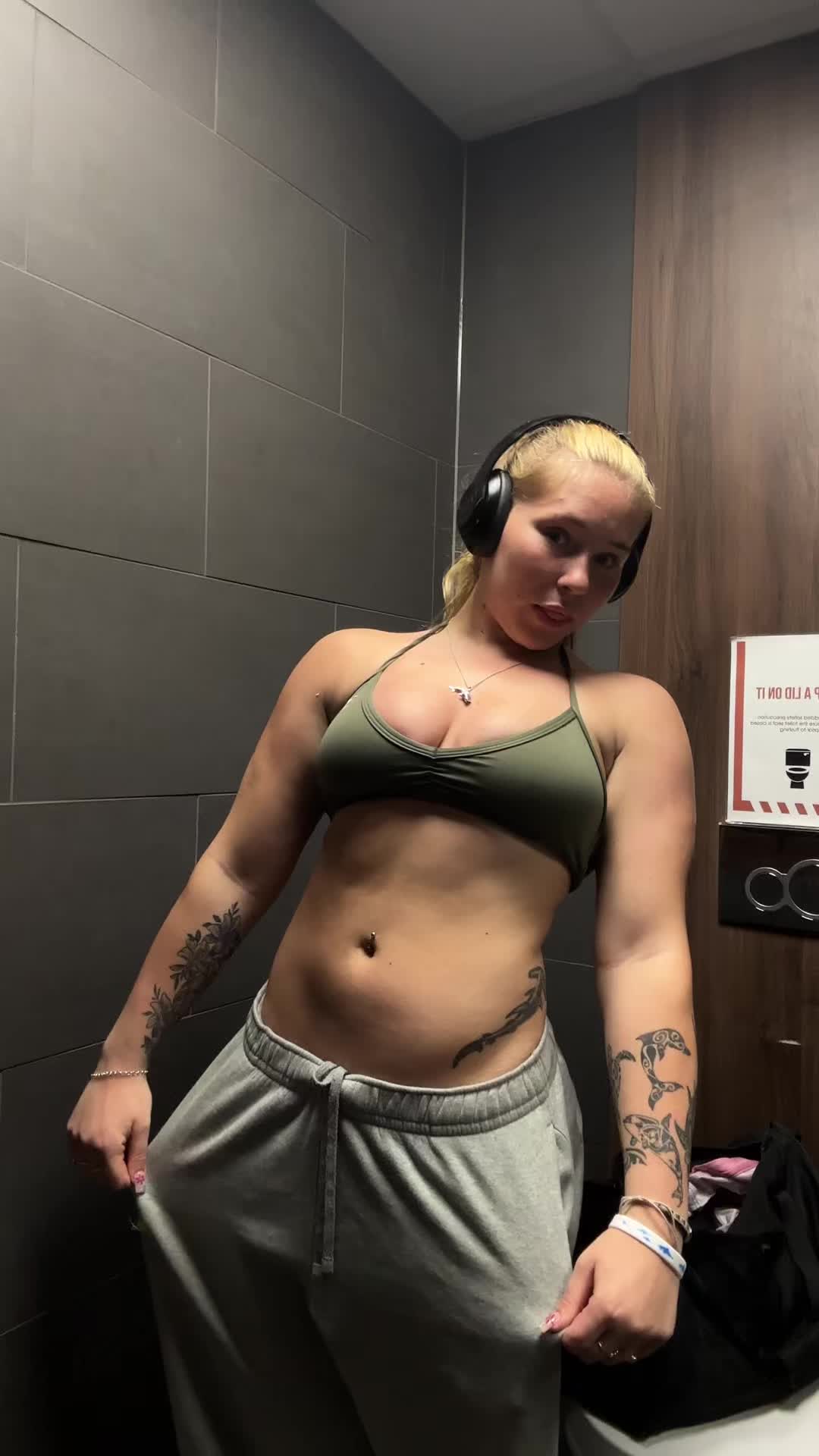 @Teyah 🦇