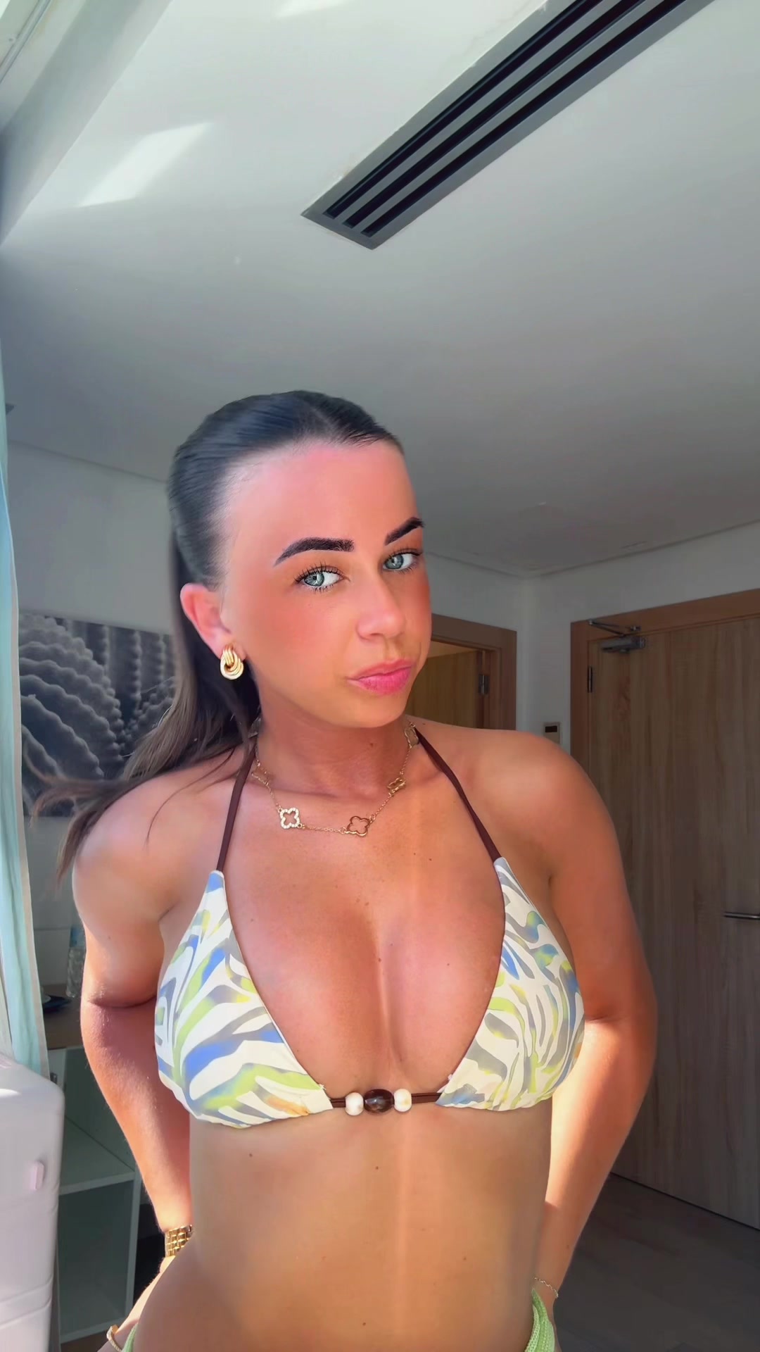 @Chloe Delaney
