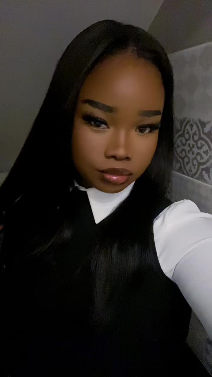 @ℰ✰
