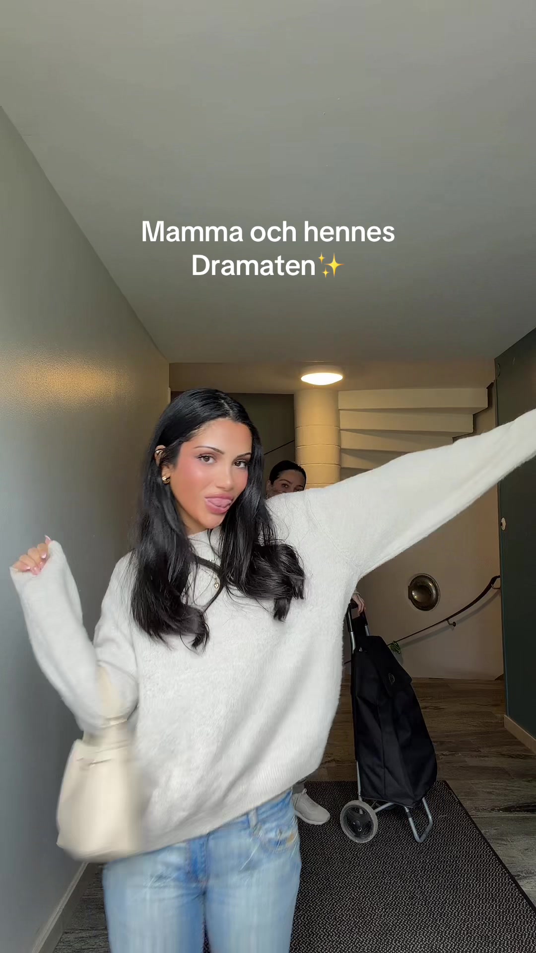 @Aida Dehdast