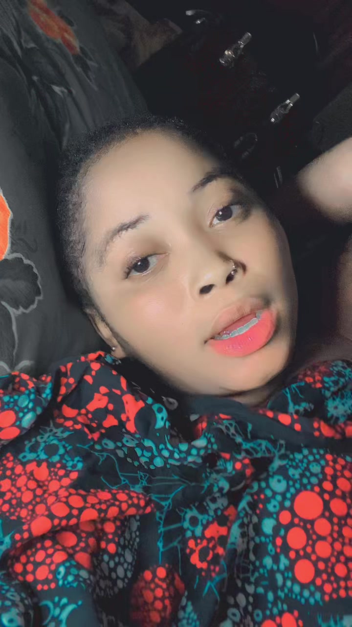 @Emma Camara