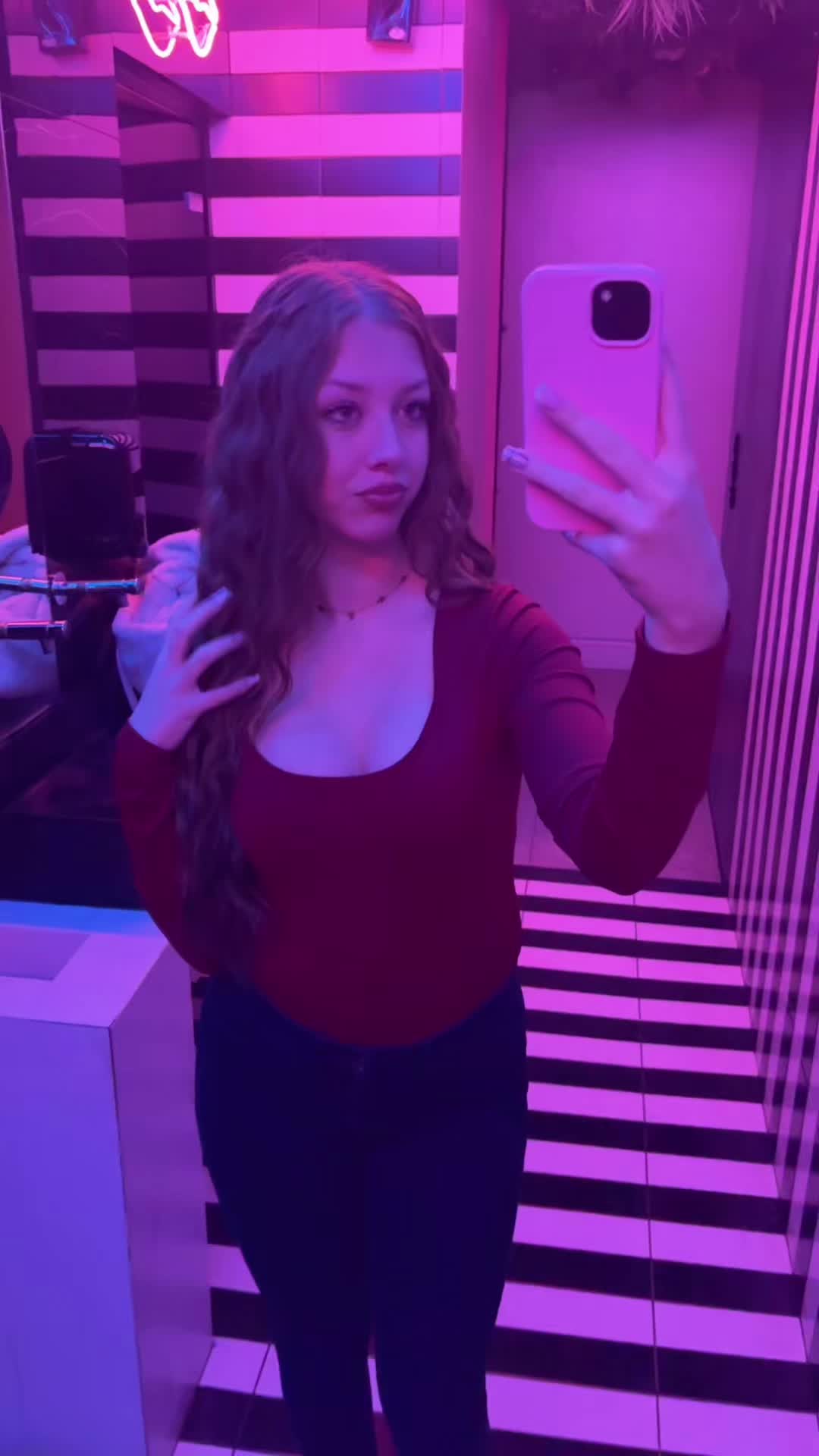 @𝓥🪬