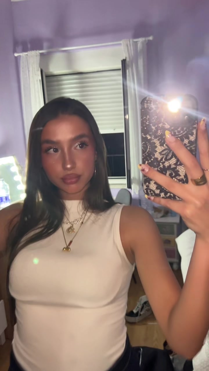 @Angela