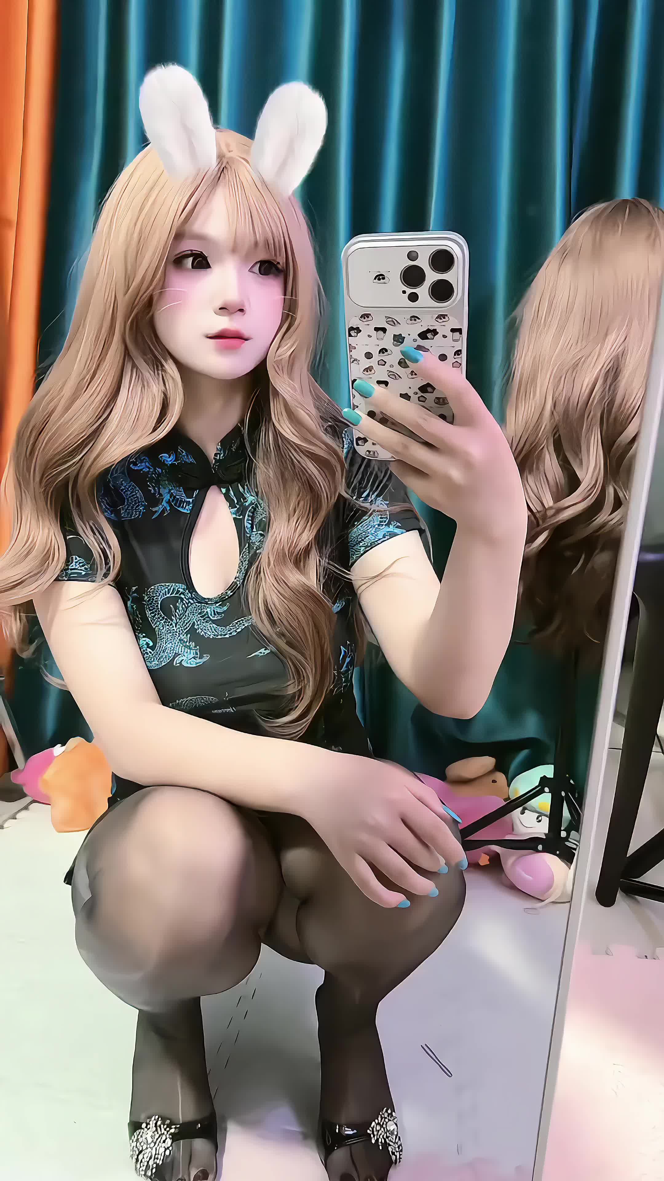 @L_M_tights_intl