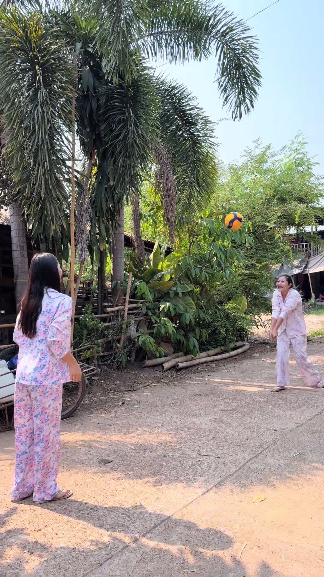 @เควิ้น ฉัตรสุดา