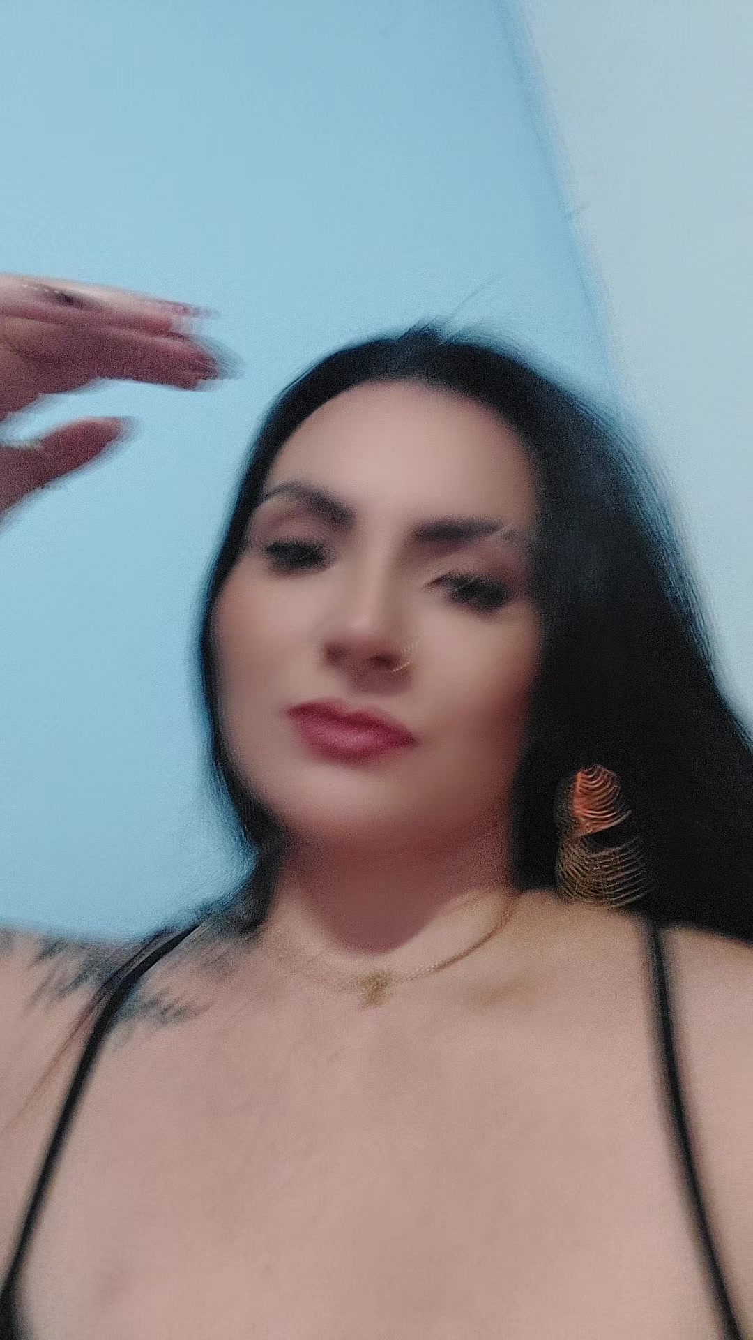 @k_mytra 🏳️&zwj;🌈
