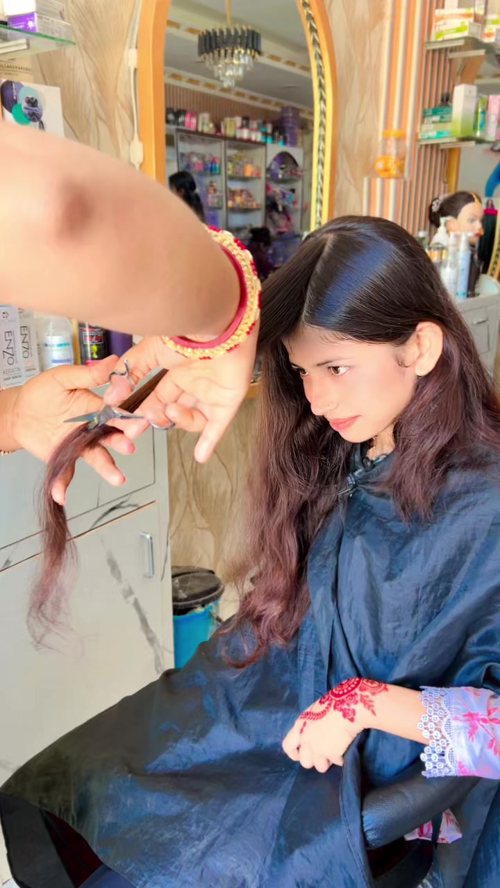 @Aarti Beauty parlour