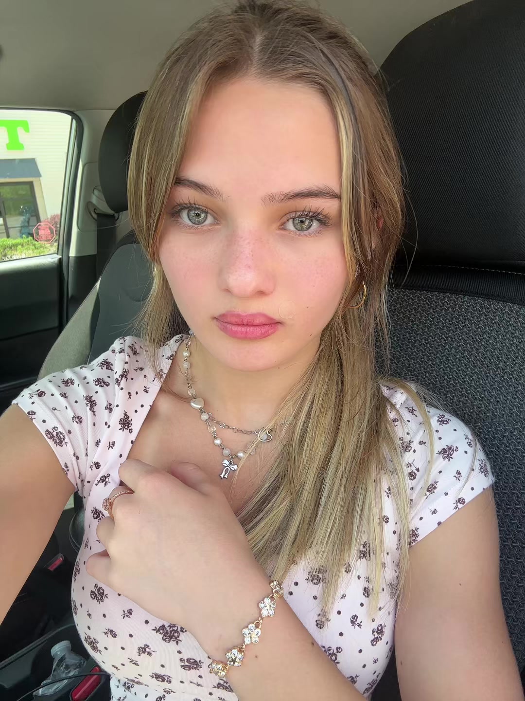 @r🎀se