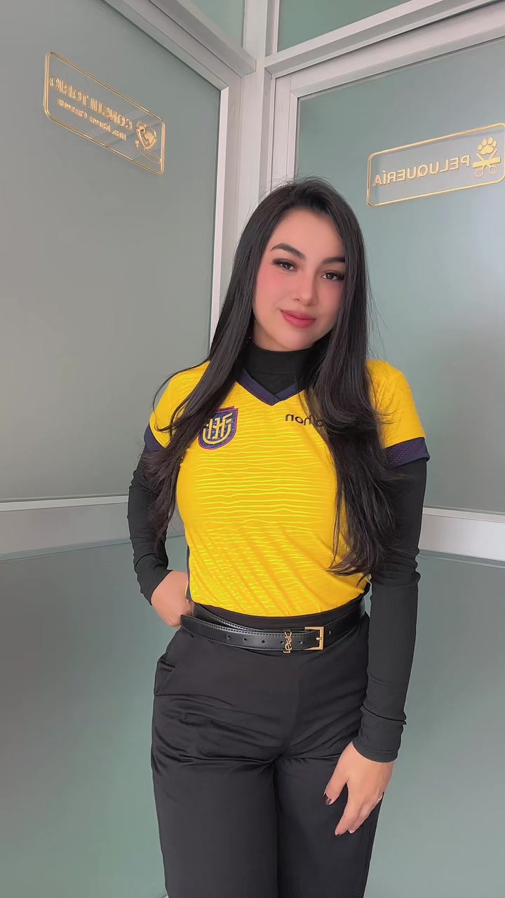 @Dra. Karen Carrera