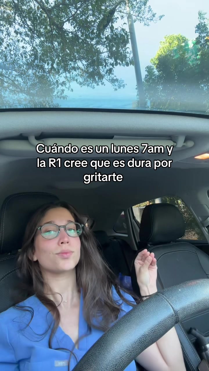 @María Laura a