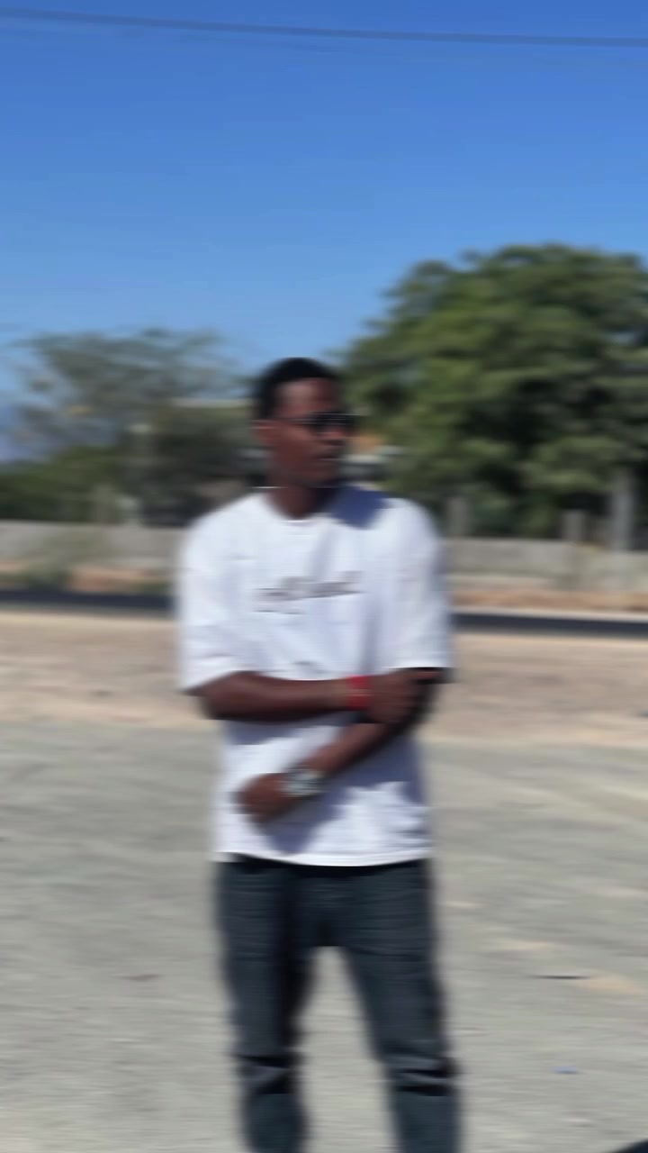 @zu zu Mopa