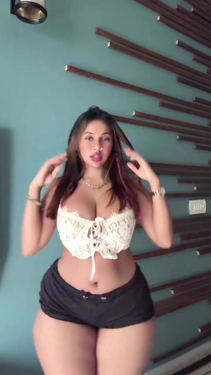 @Indian🇮🇳_Baddie🖤