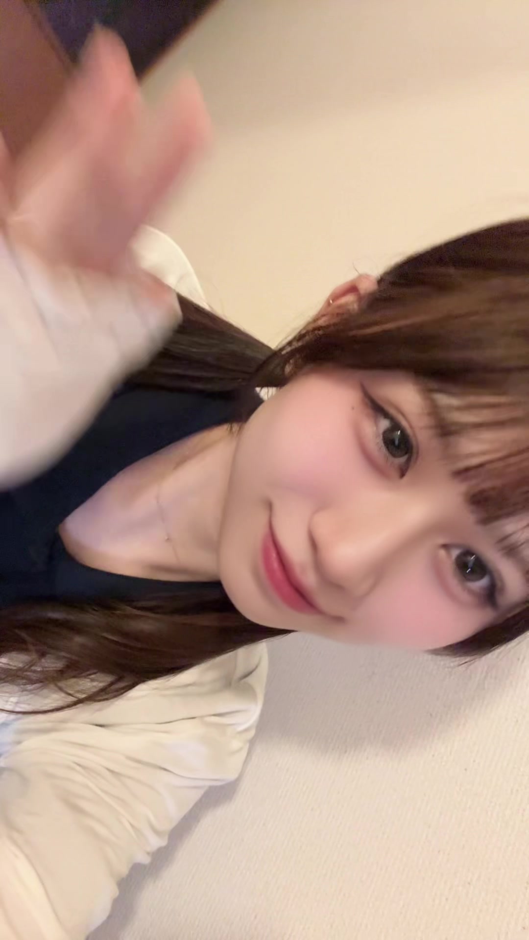 @里子