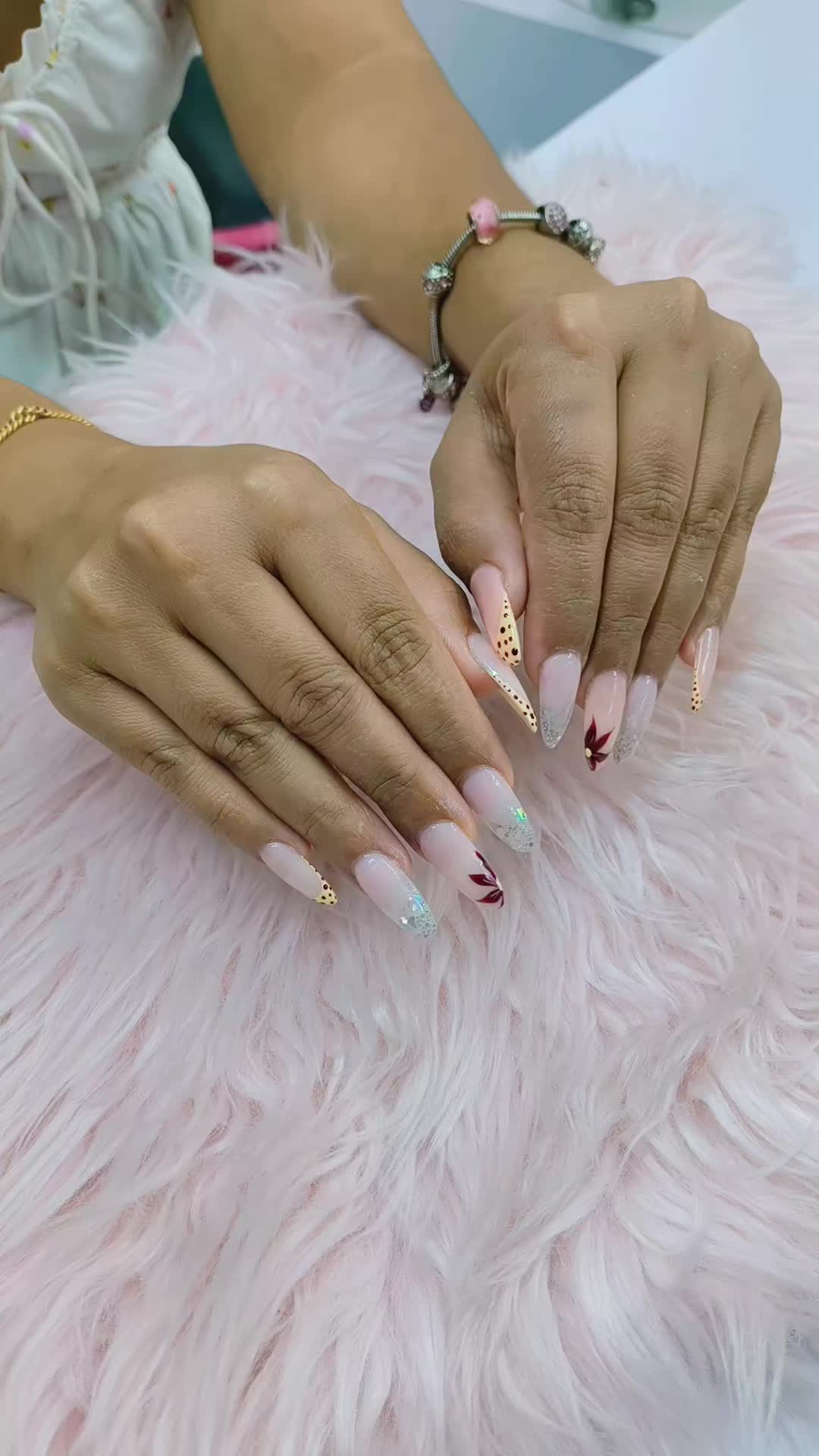 @SWETA BEAUTY HUB ❤️❤️