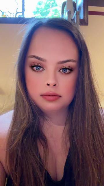 @queenfamous87