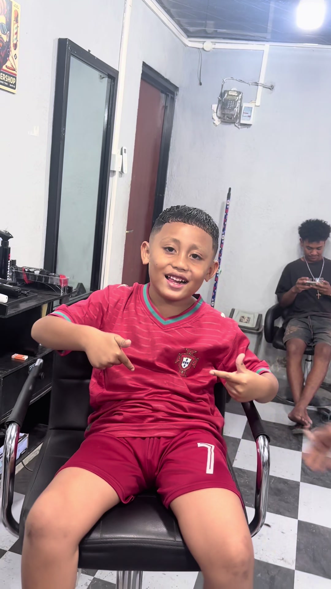 @Puru BarberShop