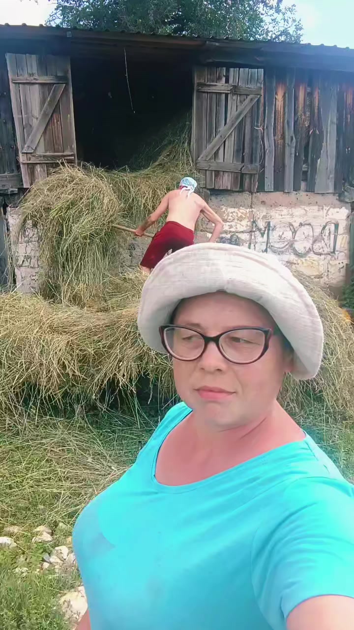 @Алёнушка