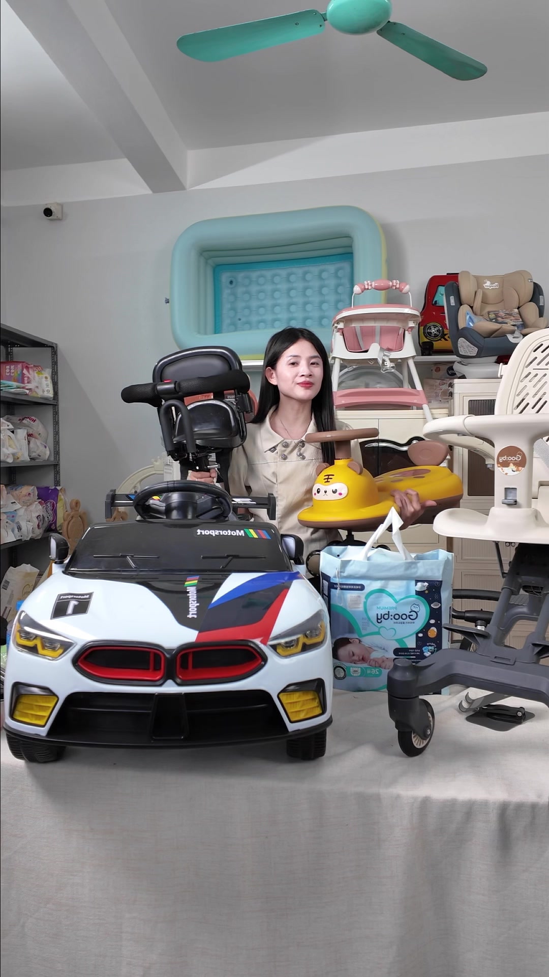 @Mẹ Hiền 4 con