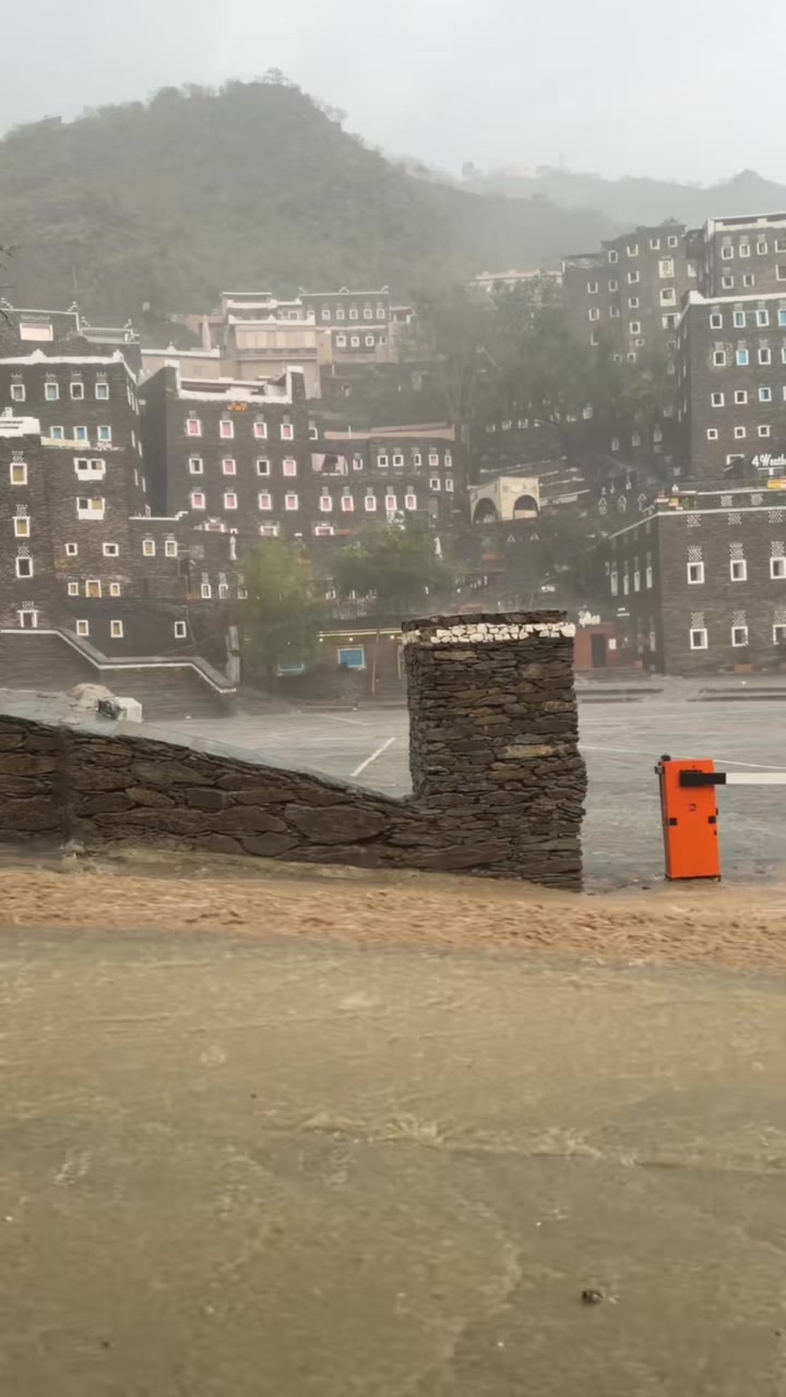 @آبووسآم برق آلَساحل⚡️⛈️
