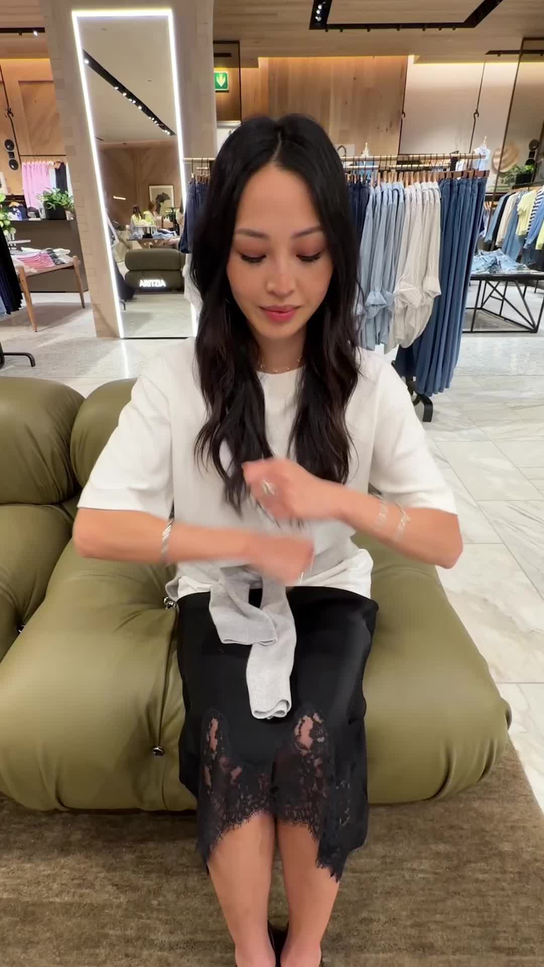 @Aritzia