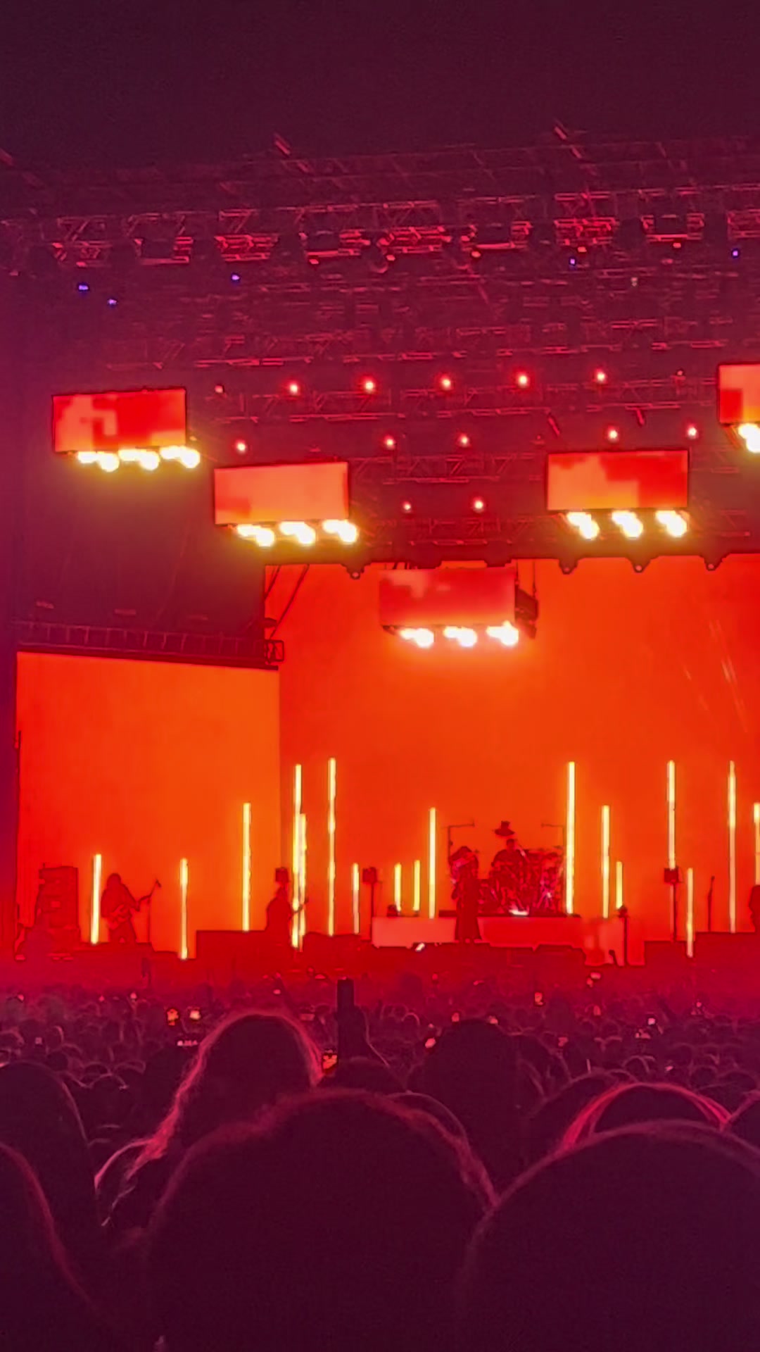 @Dua Lipa Guaraní