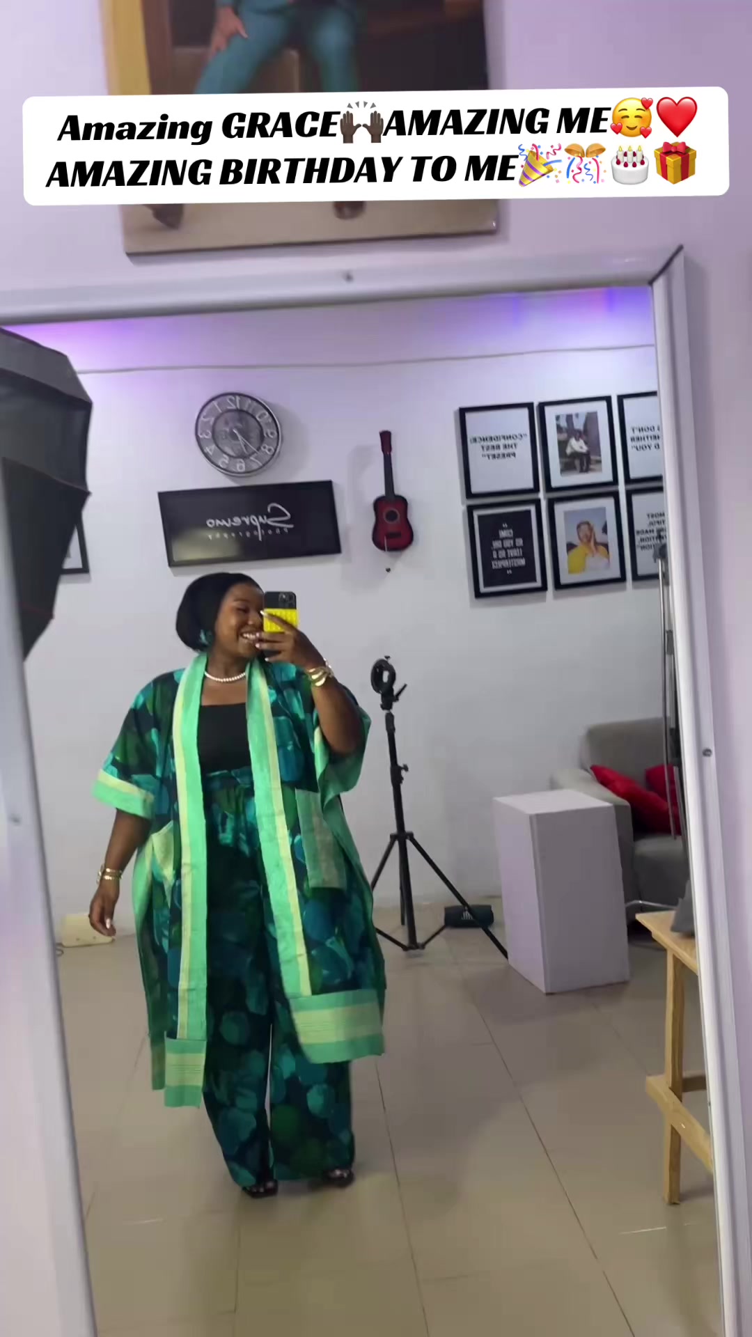 @Shivi's Vintage GlowCos.🛍️🌸