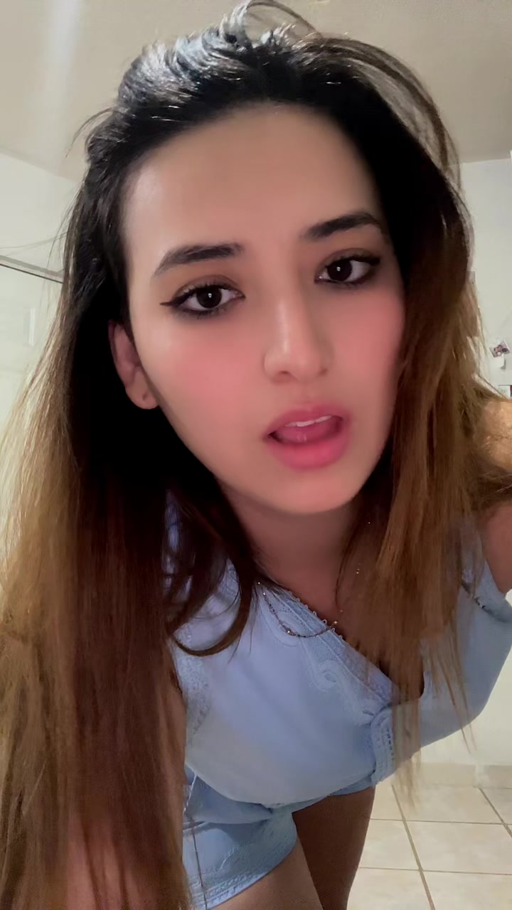 @Emily Ayala