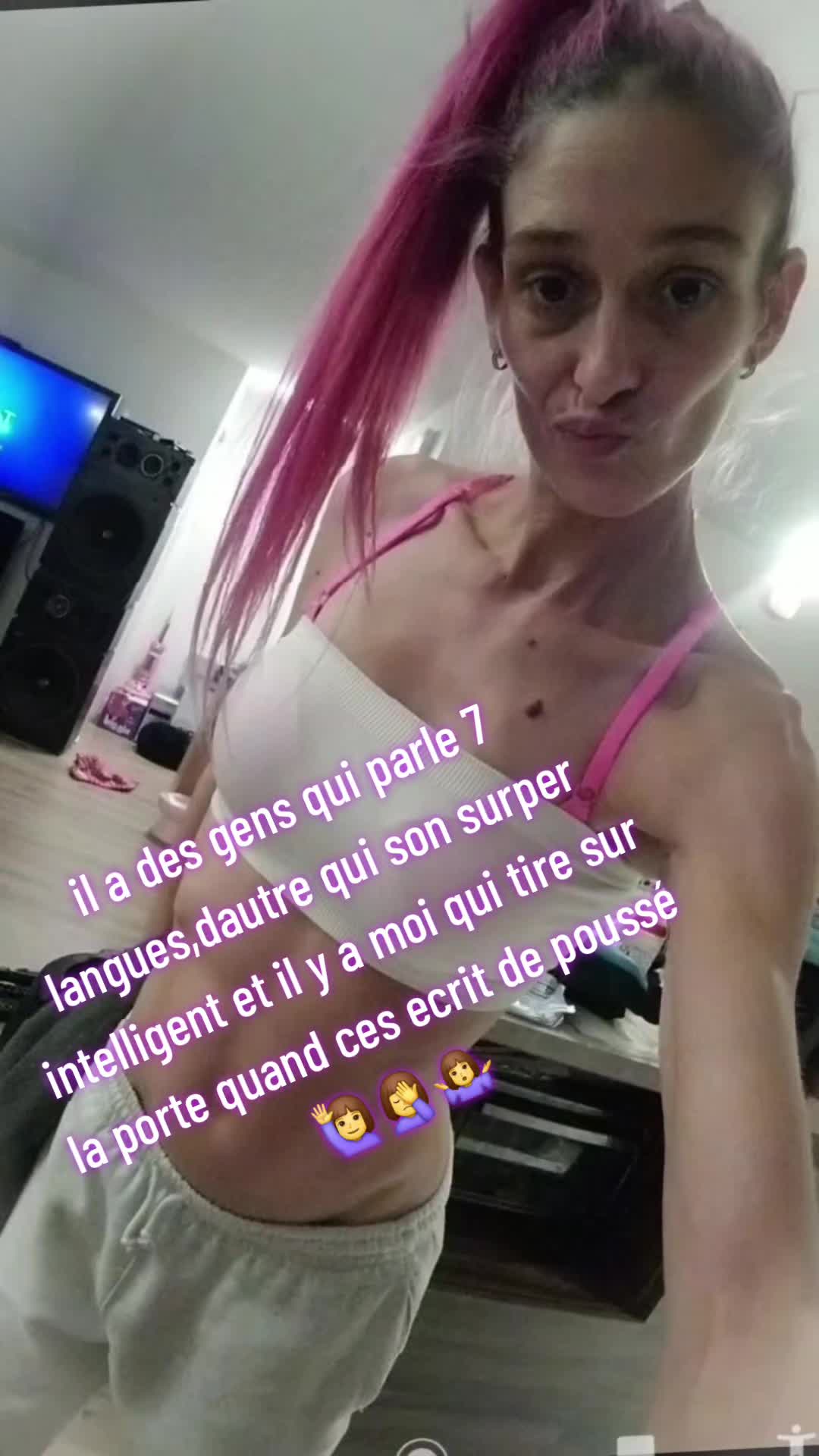 @tchikitaaa