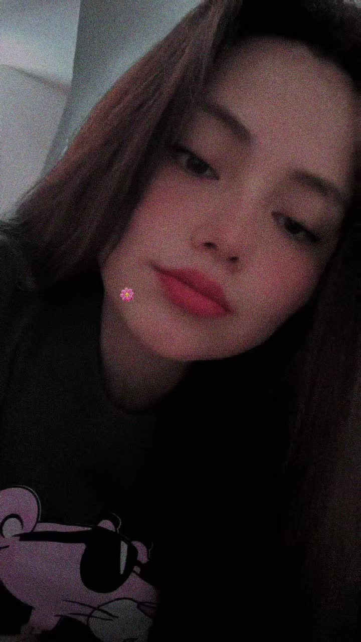 @★ojitos🩷★