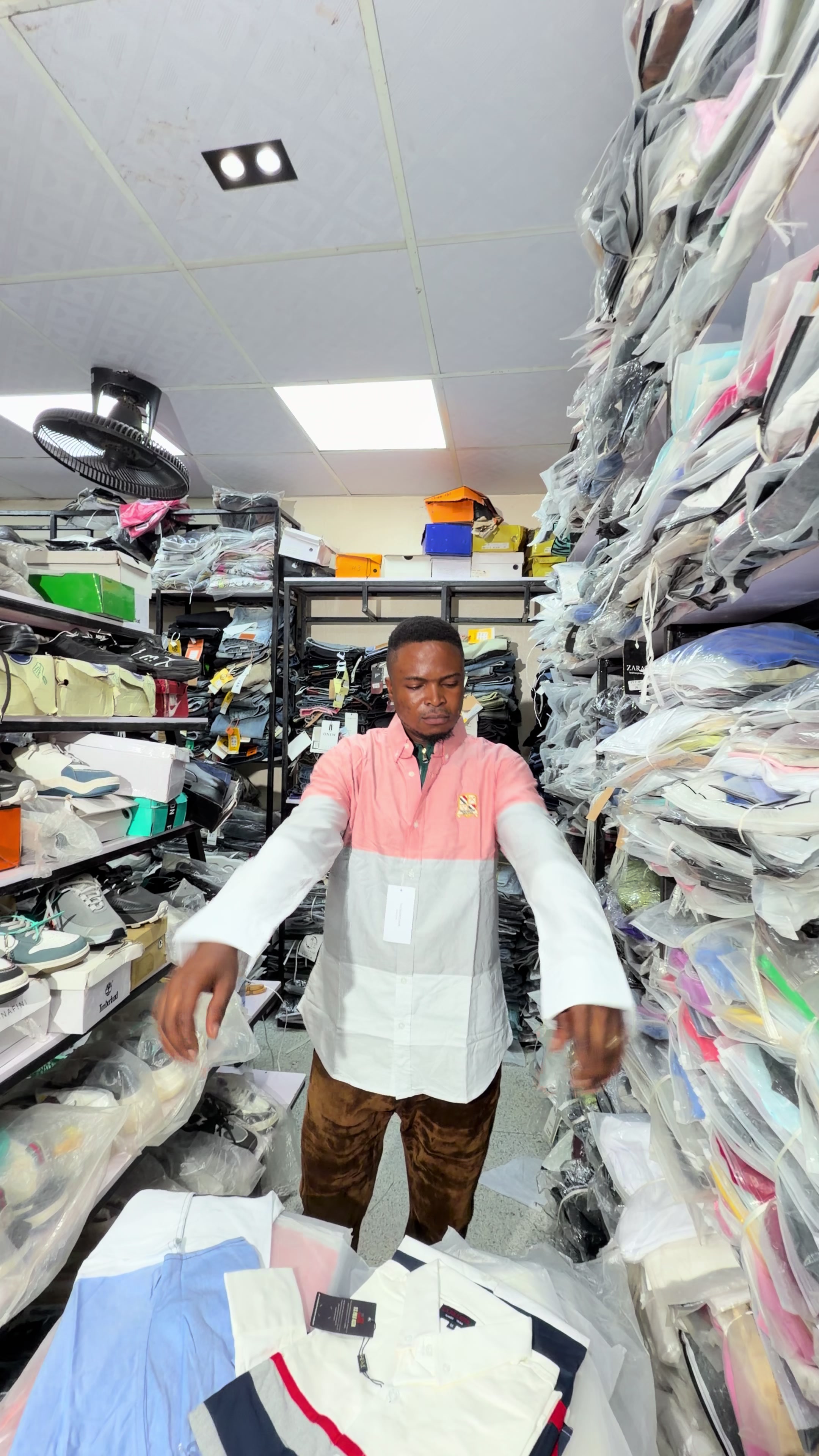 @BIGGEST TSHIRTWAREHOUSE IN IBD