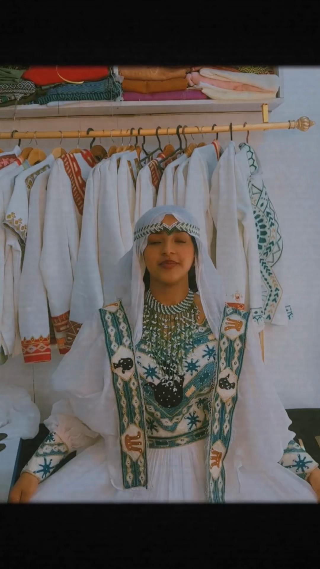@melika🦋