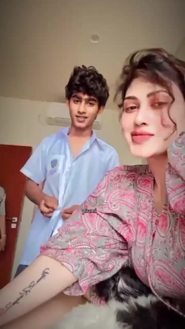 @Piumi Hansamali Fan Page