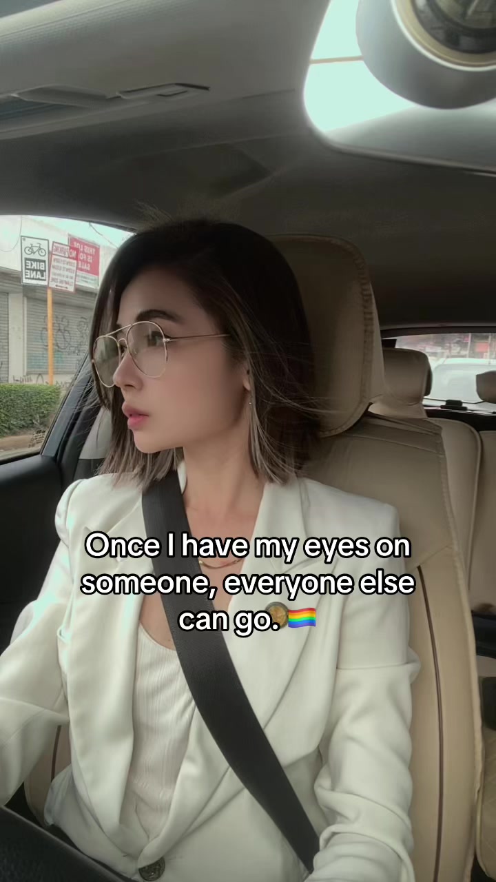 @🏳️&zwj;🌈🏳️&zwj;🌈🏳️&zwj;🌈