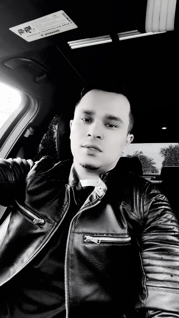 @(((ЛучШий ПрИнц))✅✅