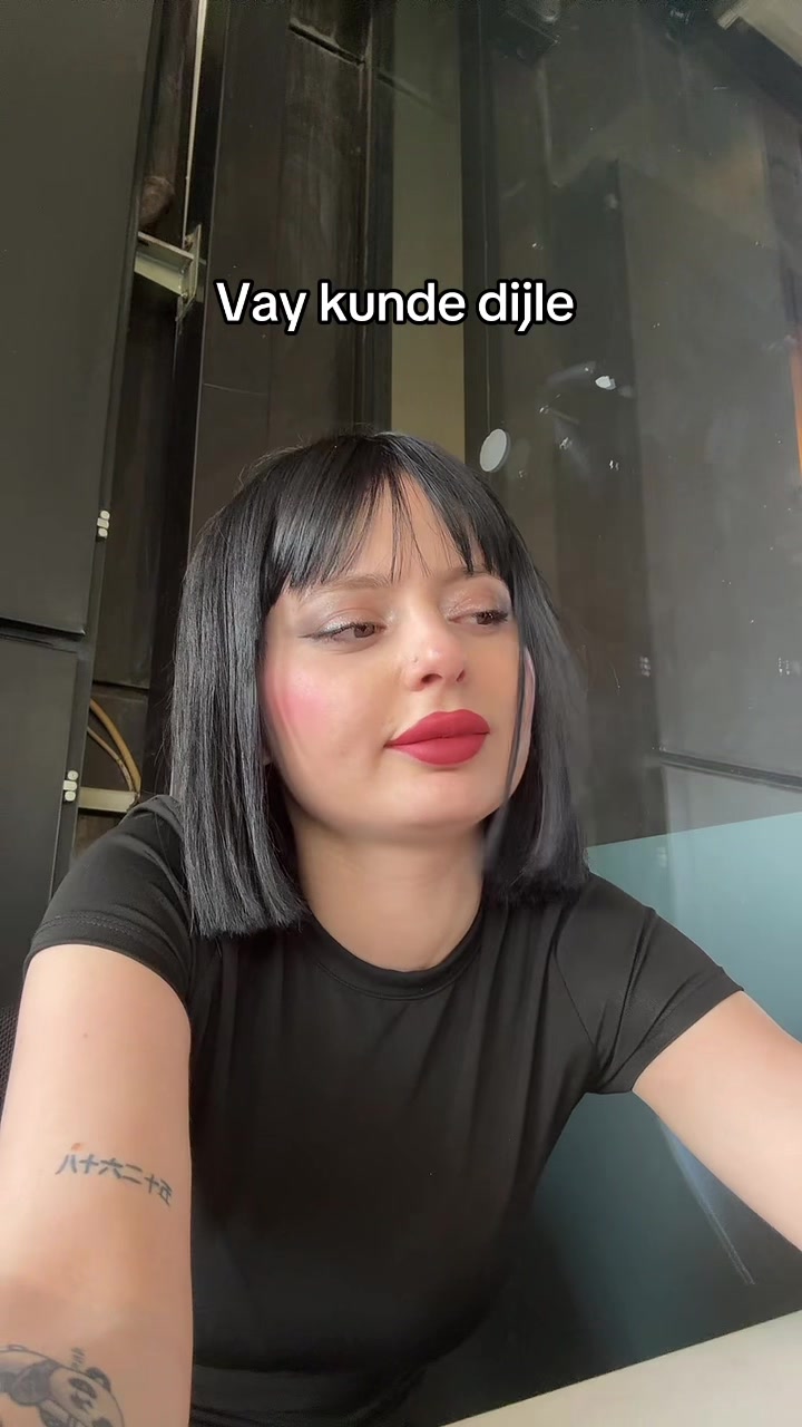 @Oya