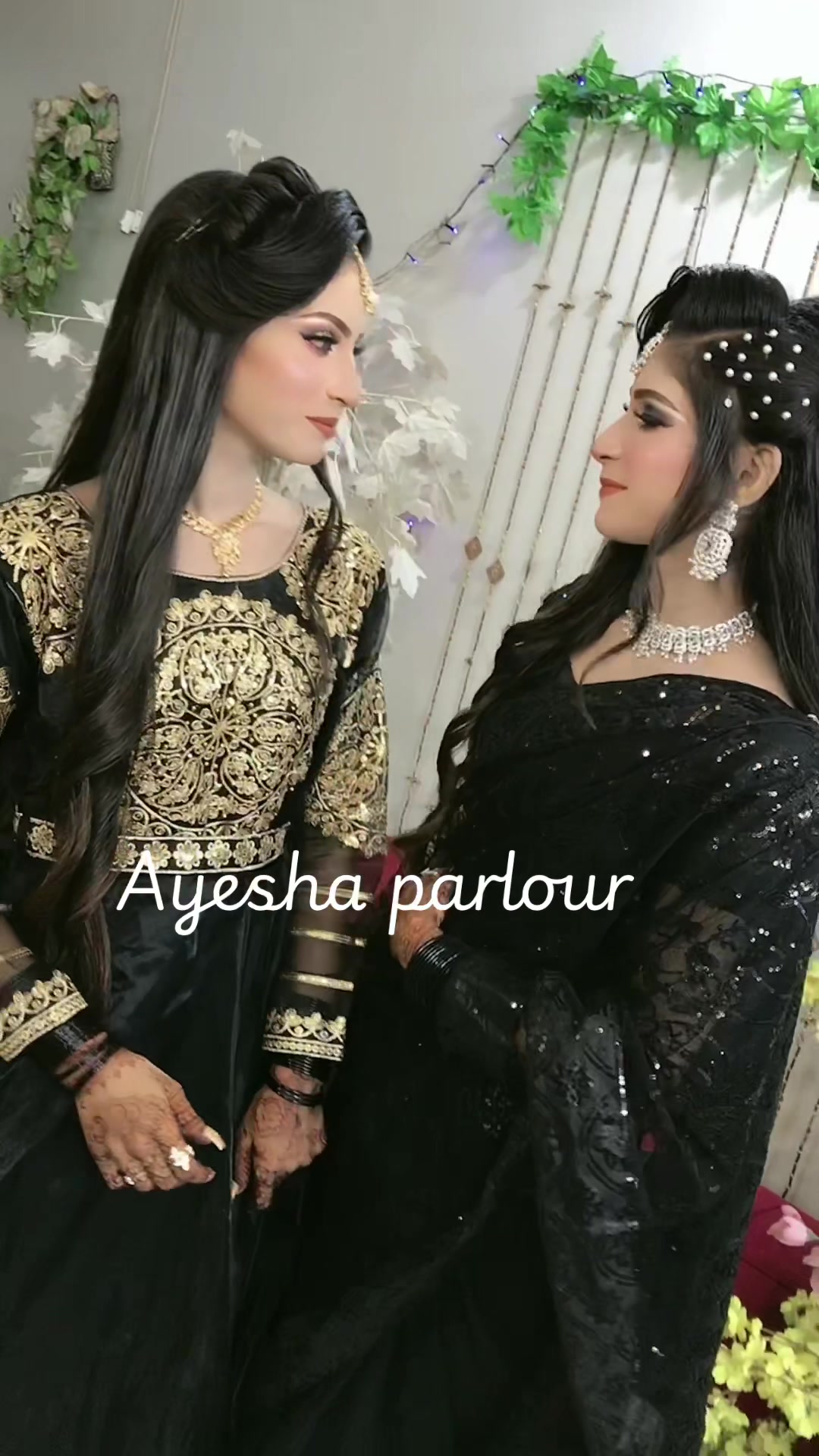 @Ayesha parlour