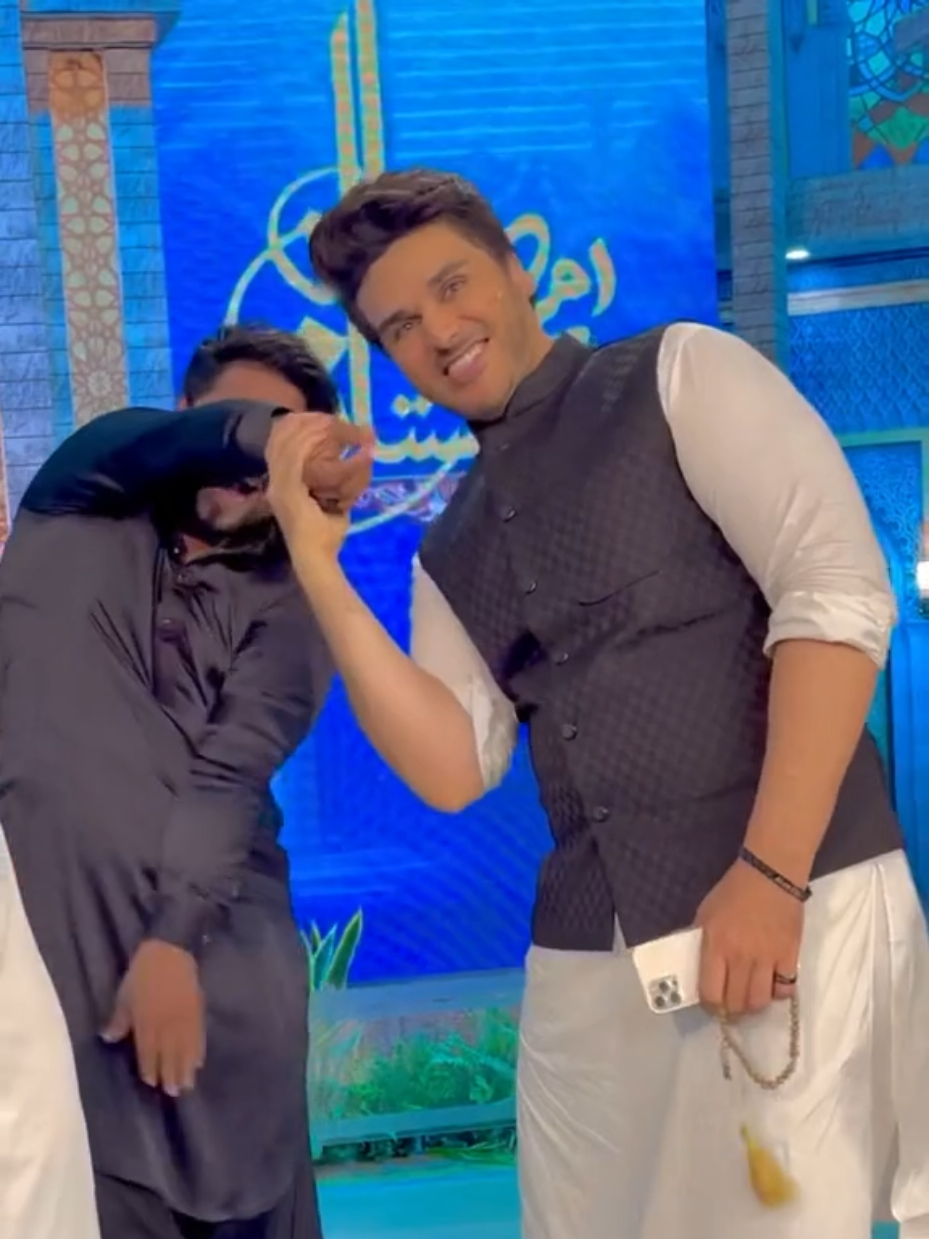 @waqaskhoجa