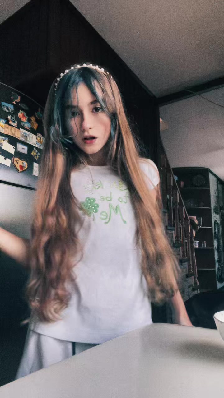 @🌸Арь💜кря🎀