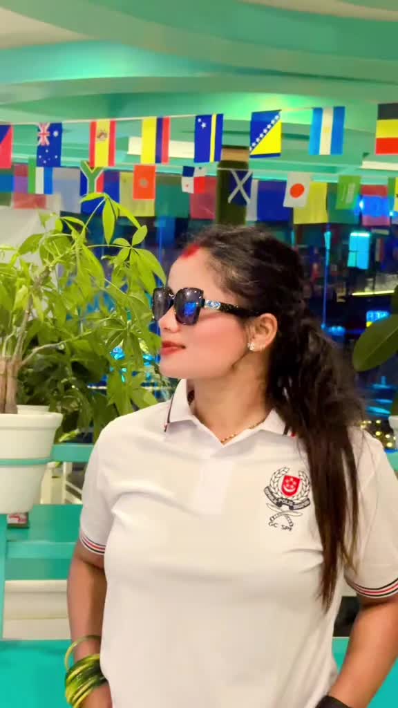 @laureni👮&zwj;♀️