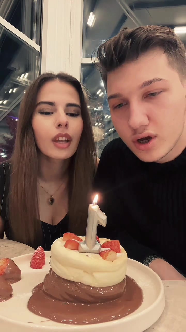 @EmirhaNisa