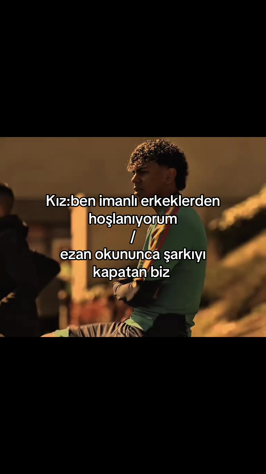 @𝐀𝐇𝐌𝐈̇ 𝐉𝐑🎩