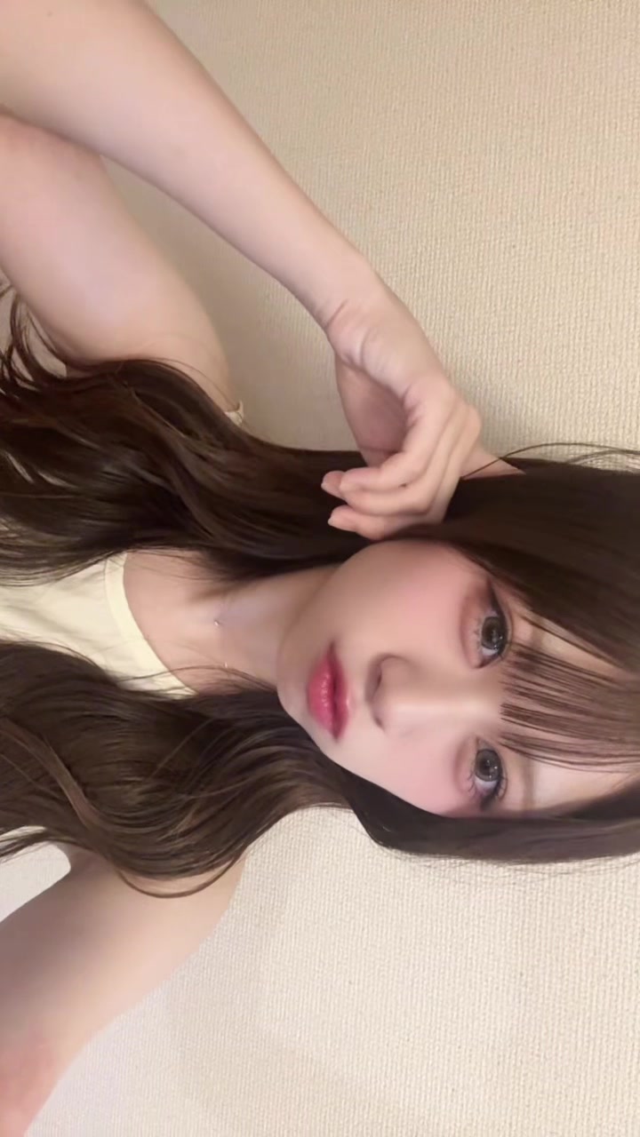 @里子