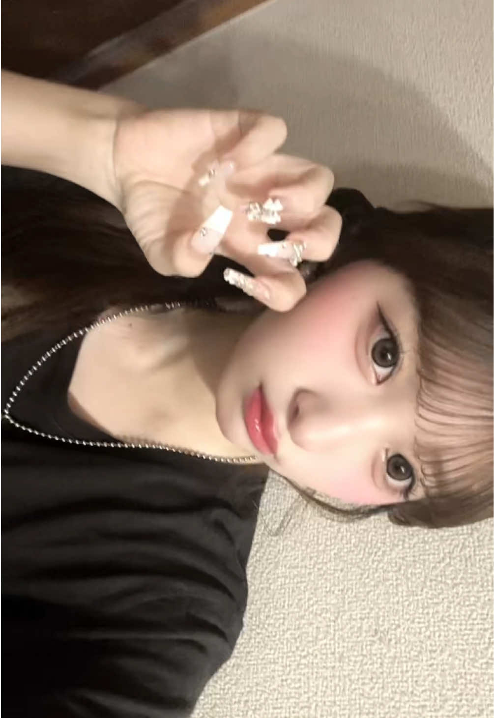 @板倉ももか