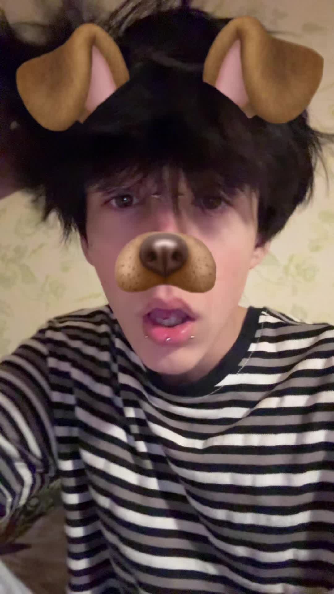 @zzombakk