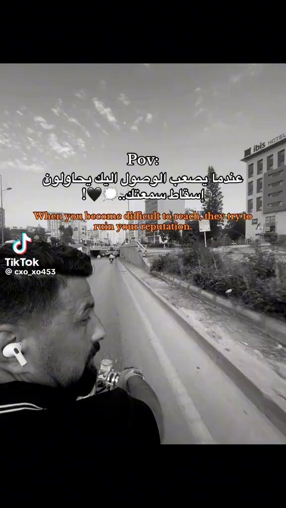 @؟