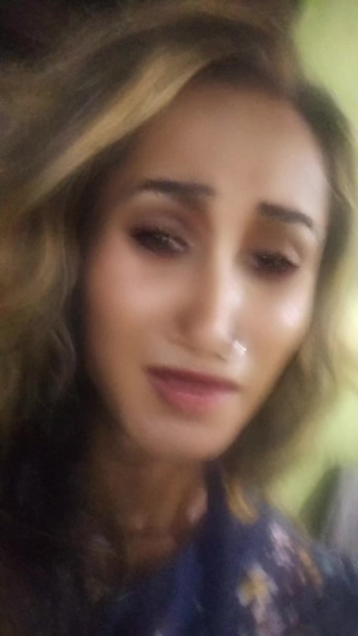 @සන්ජනා සේනානායක