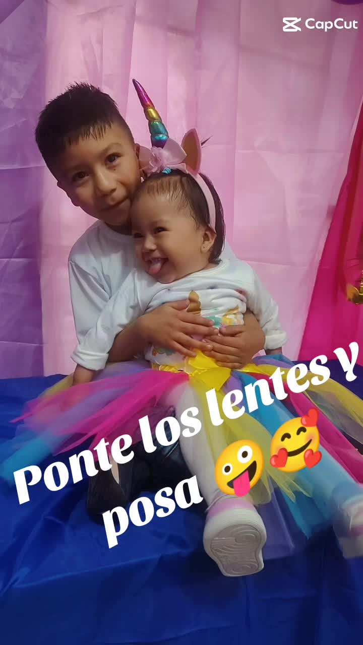 @Araceli Flores😘