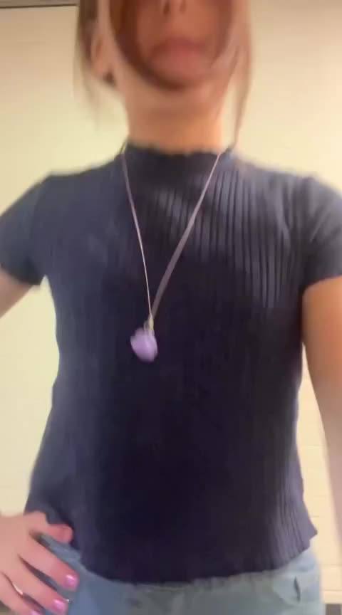 @* V I R A L S *