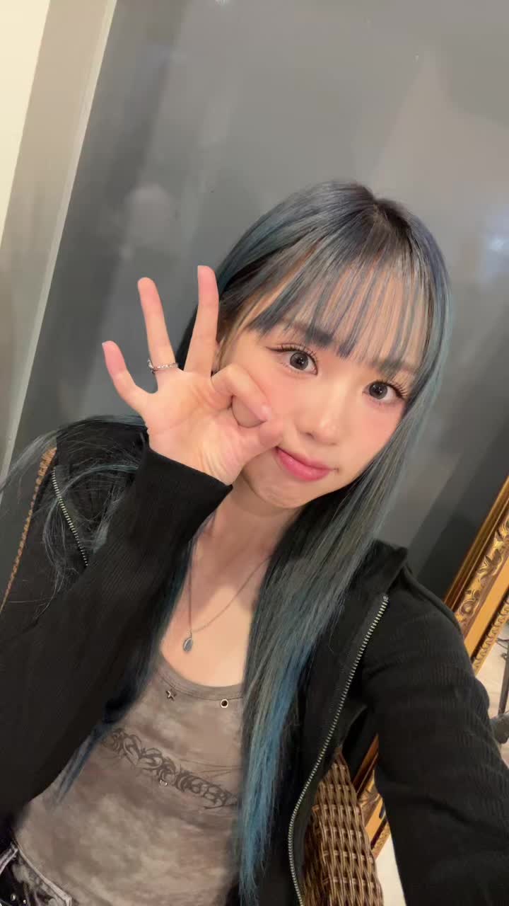 @queenzeye_official