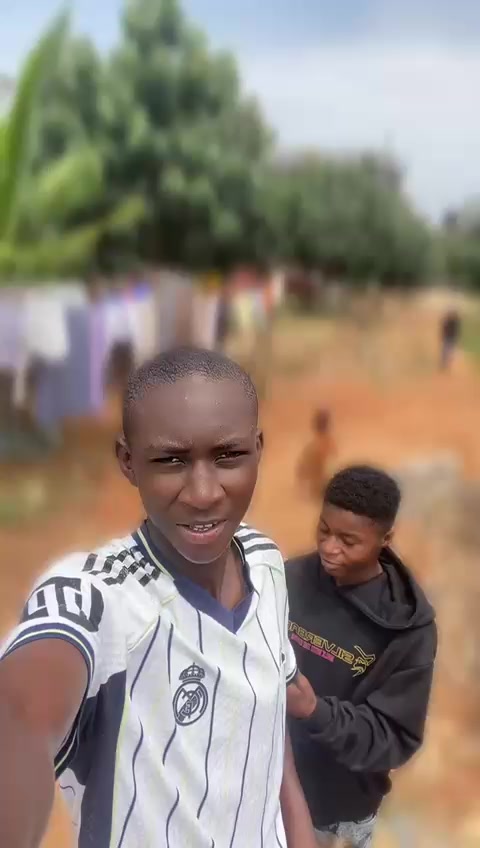 @le lion camerounais frais